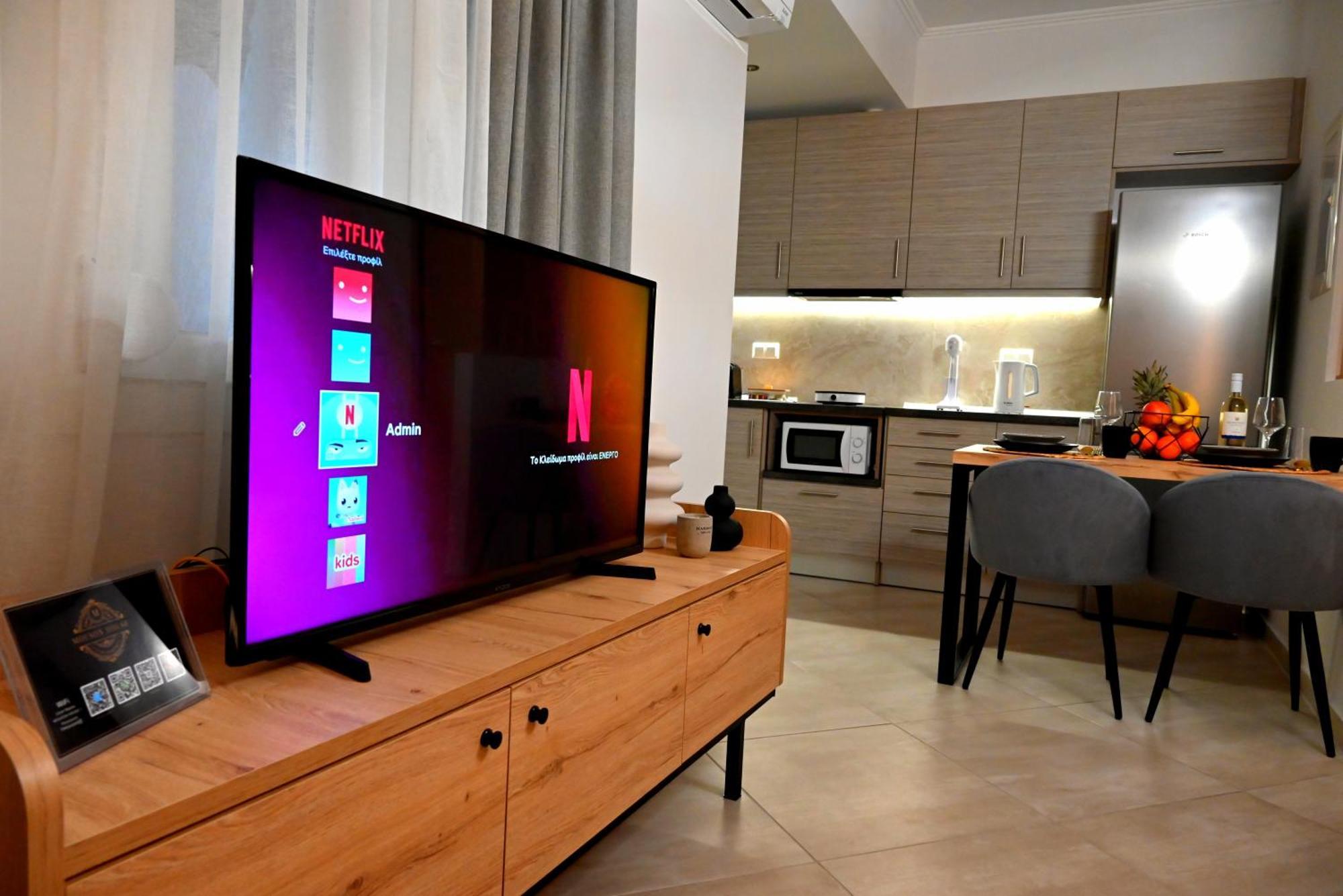 Mouson Luxury Suite With Free Private Parking Кавала Екстериор снимка