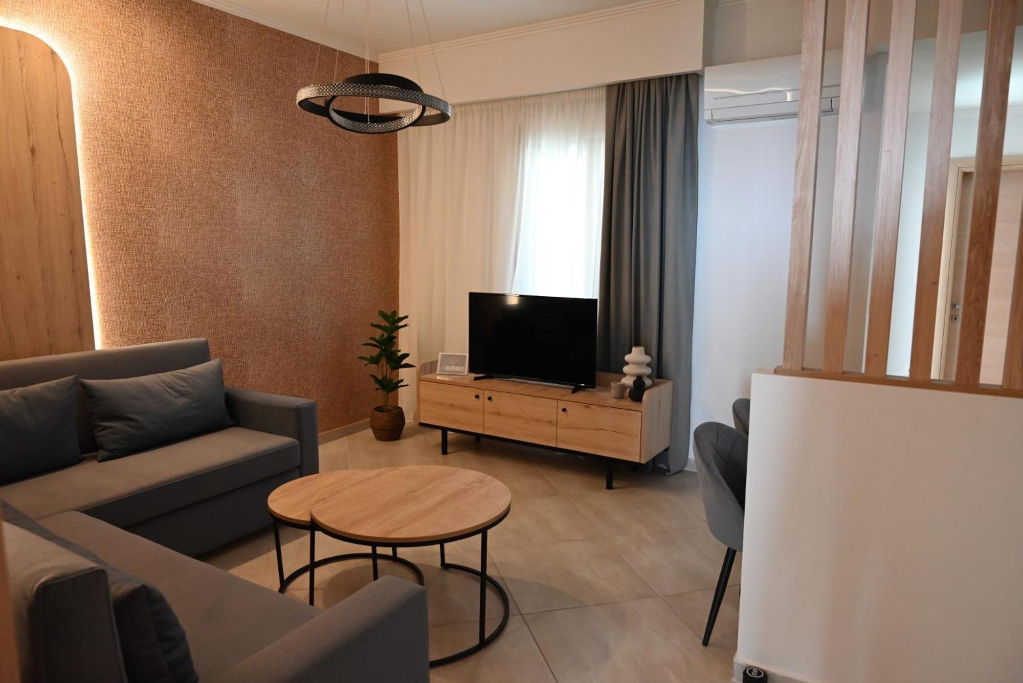 Mouson Luxury Suite With Free Private Parking Кавала Екстериор снимка