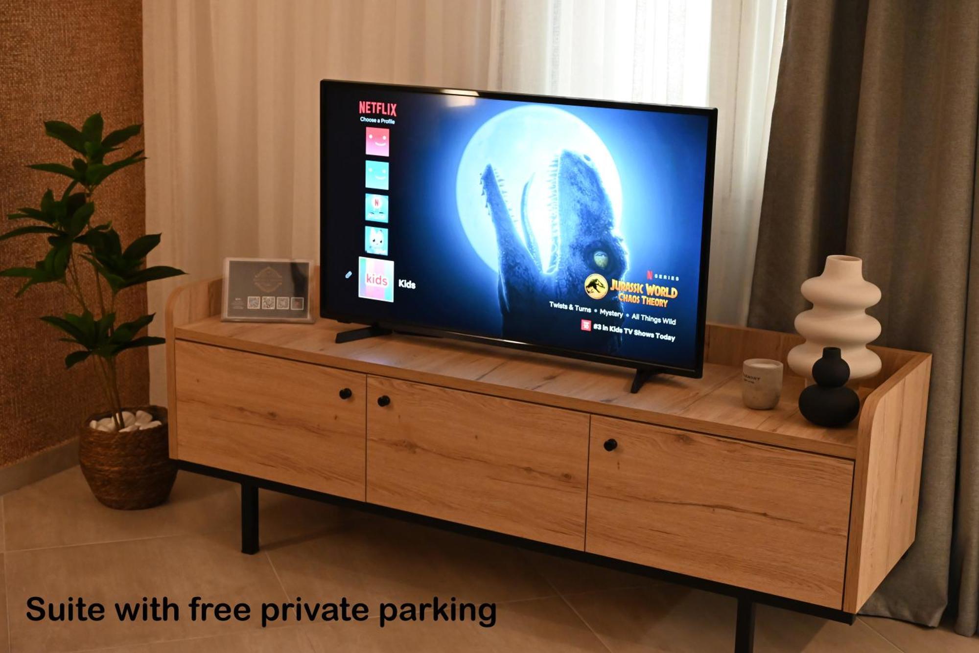 Mouson Luxury Suite With Free Private Parking Кавала Екстериор снимка